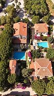 Alacati Zeytin Konak Hotel