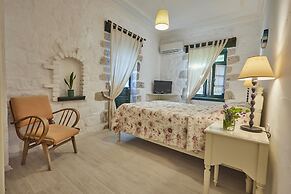 Alacati Zeytin Konak Hotel