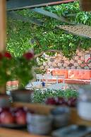 Alacati Zeytin Konak Hotel