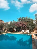 Alacati Zeytin Konak Hotel