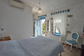 Alacati Zeytin Konak Hotel