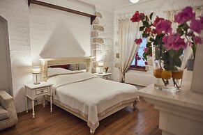 Alacati Zeytin Konak Hotel