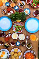 Alacati Zeytin Konak Hotel