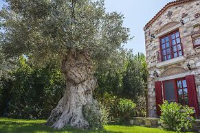 Alacati Zeytin Konak Hotel