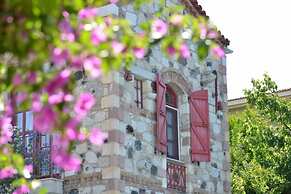 Alacati Zeytin Konak Hotel