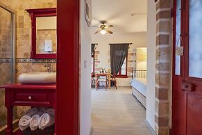 Alacati Zeytin Konak Hotel