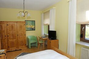 Hotel Sarbacher