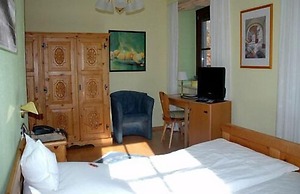 Hotel Sarbacher