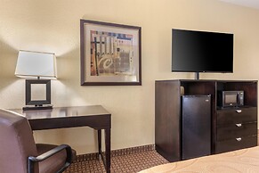 Best Western Bastrop Pines Inn