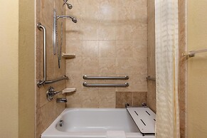 Best Western Bastrop Pines Inn