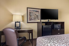 Best Western Bastrop Pines Inn