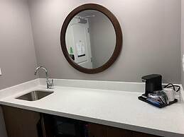 Hampton Inn & Suites Syracuse Dewitt