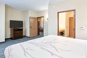 La Quinta Inn & Suites by Wyndham Dallas Grand Prairie South