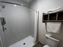 Super 8 by Wyndham Rosenberg TX