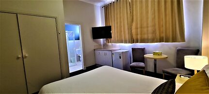 Brunswick Tower Hotel