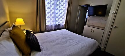 Brunswick Tower Hotel