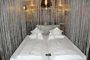 Hotel Alpine Palace