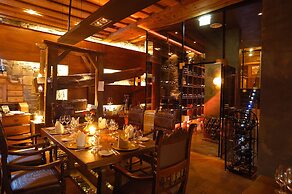 Hotel Alpine Palace