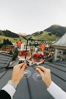 Hotel Alpine Palace