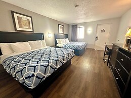 Red Carpet Inn Norwalk