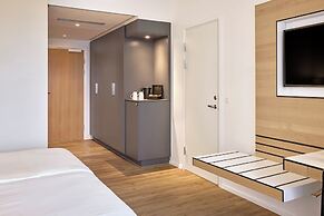 Crowne Plaza Copenhagen Towers by IHG