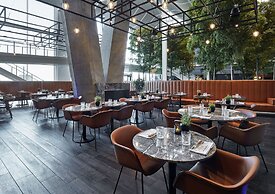 Crowne Plaza Copenhagen Towers by IHG