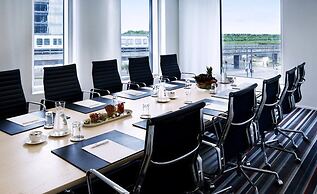 Crowne Plaza Copenhagen Towers by IHG