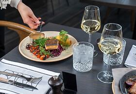 Crowne Plaza Copenhagen Towers by IHG