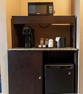 Best Western Plus South Edmonton Inn & Suites
