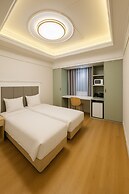 Charis Hotel