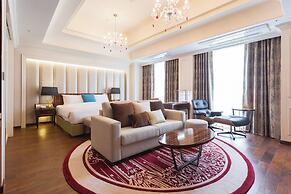 Charis Hotel
