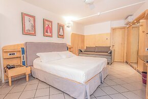 Hotel Riva degli Etruschi