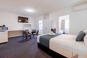 Maraboon Motor Inn