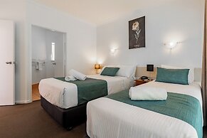Maraboon Motor Inn
