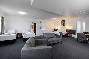 Maraboon Motor Inn