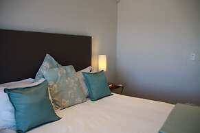 Super Tubes Guesthouse