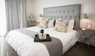 Super Tubes Guesthouse