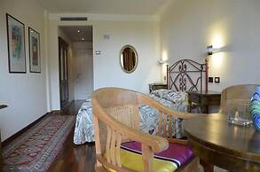 Villa Madrina Lovely and Dynamic Hotel