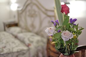 Villa Madrina Lovely and Dynamic Hotel