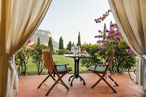 Villa Madrina Lovely and Dynamic Hotel