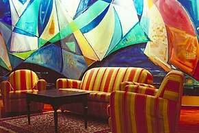 Villa Madrina Lovely and Dynamic Hotel