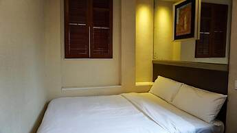 Oriental Lander Hotel