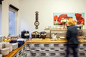 Dialog Hotel Kungens Kurva