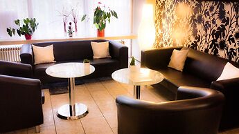 Opal Hotel