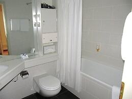 Opal Hotel