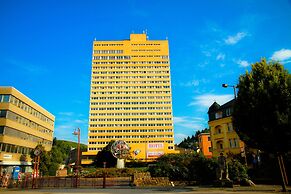 Opal Hotel