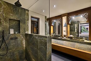 Baoase Luxury Resort