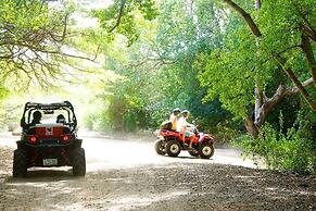 Baoase Luxury Resort