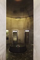 Armani Hotel Dubai, Burj Khalifa