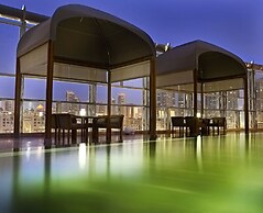 Armani Hotel Dubai, Burj Khalifa